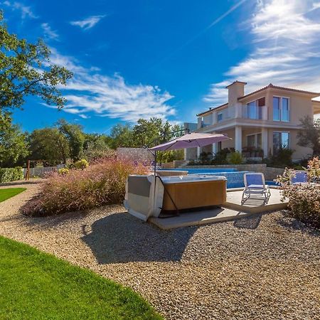 Villa Roko Малинска Экстерьер фото
