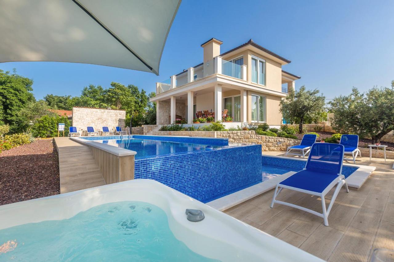 Villa Roko Малинска Экстерьер фото