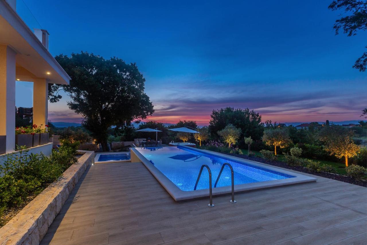 Villa Roko Малинска Экстерьер фото
