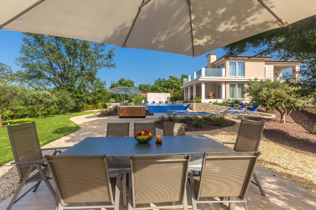 Villa Roko Малинска Экстерьер фото