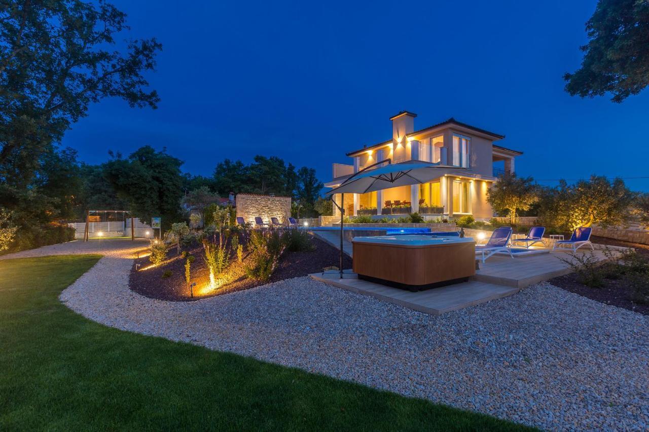 Villa Roko Малинска Экстерьер фото