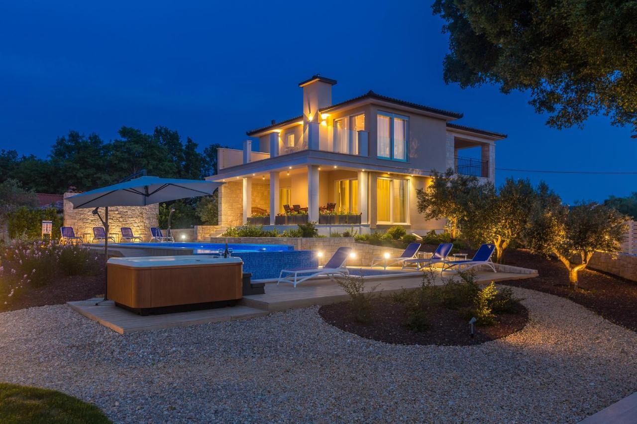 Villa Roko Малинска Экстерьер фото